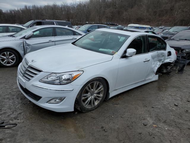 Hyundai Genesis (2013)