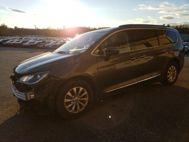 Chrysler Pacifica (2017)