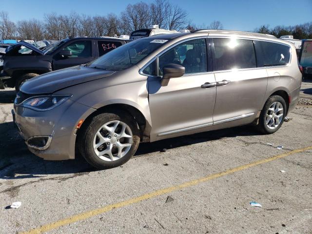 Chrysler Pacifica (2017)