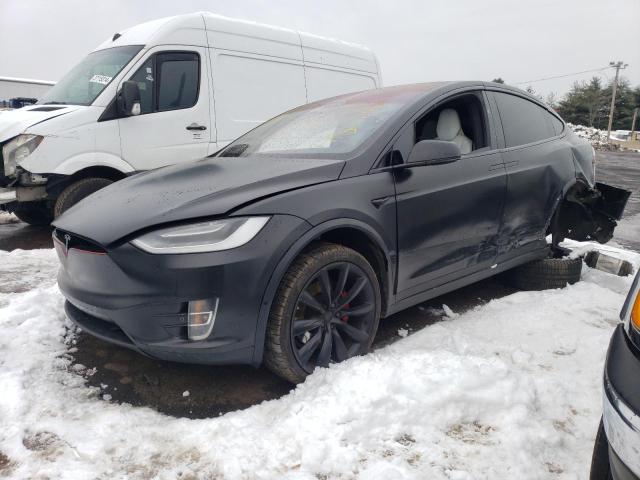 Tesla Model x (2019)