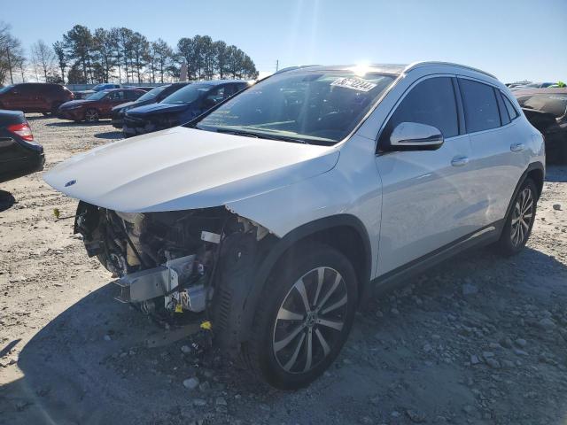 Mercedes-benz Gla-class (2021)