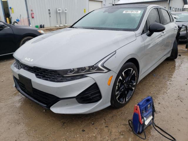 Kia K5 (2023)