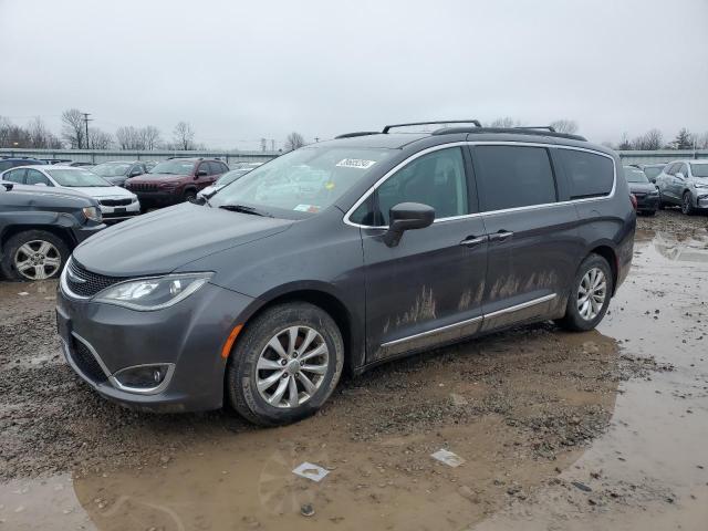 Chrysler Pacifica (2017)