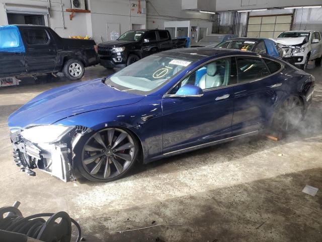 Tesla Model s (2016)