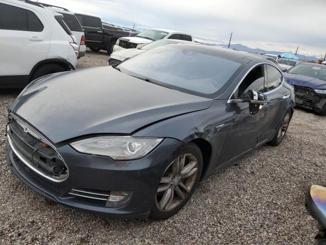 Tesla Model s (2014)