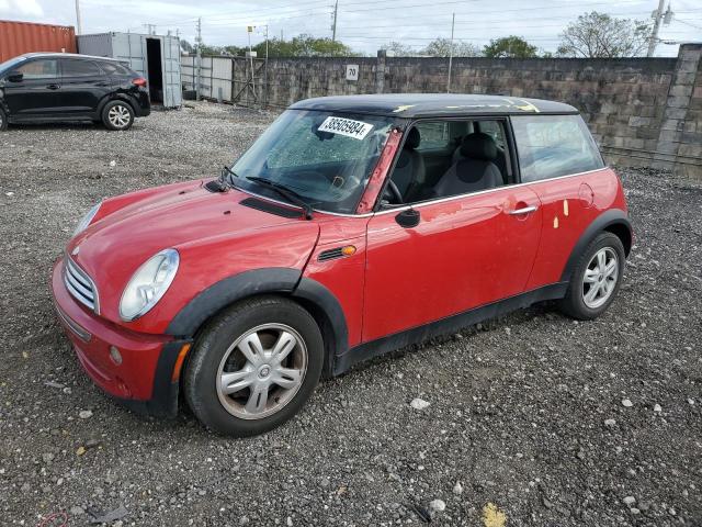 Mini Cooper (2006)