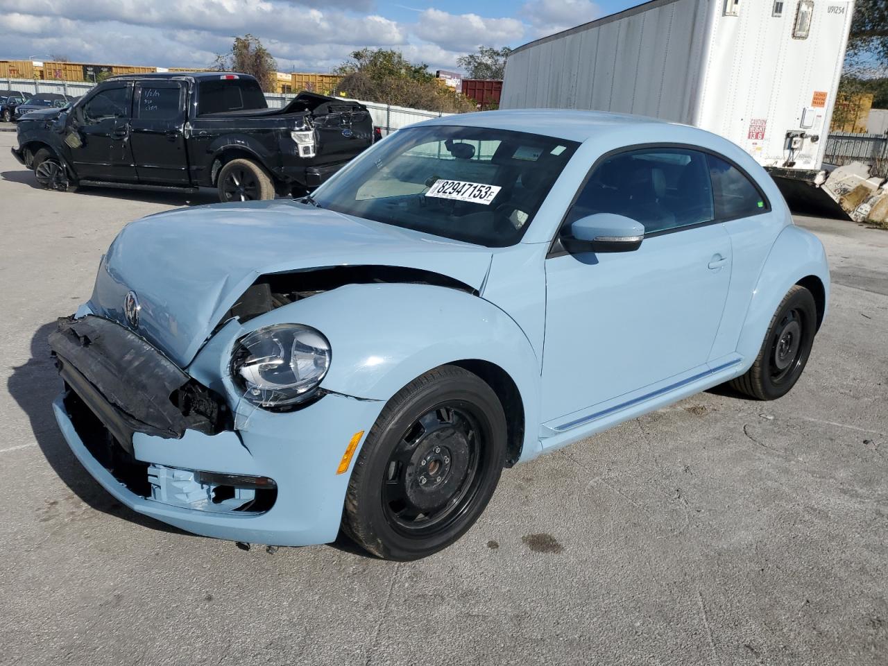 Volkswagen Beetle (2014)
