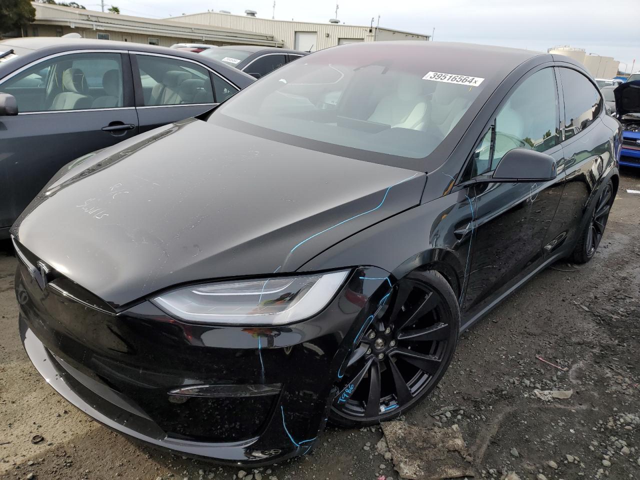 Tesla Model x (2023)