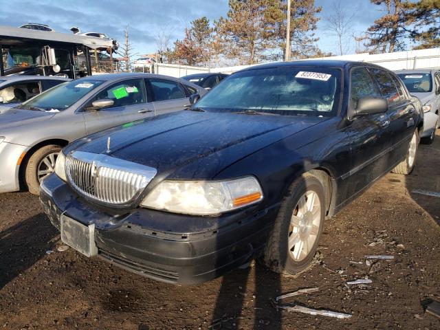 Lincoln Towncar (2010)
