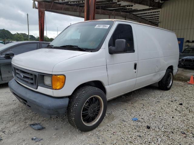 Ford Econoline (2005)