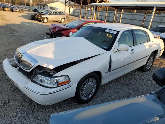 Lincoln Towncar (2008)