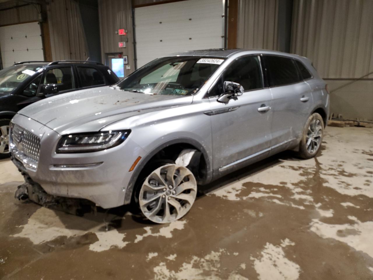 Lincoln Nautilus (2023)