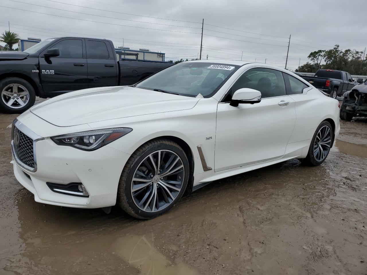 Infiniti Q60 (2017)