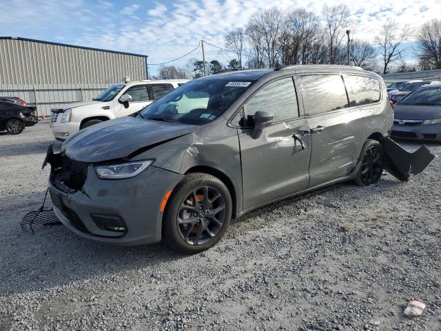 Chrysler Pacifica (2022)