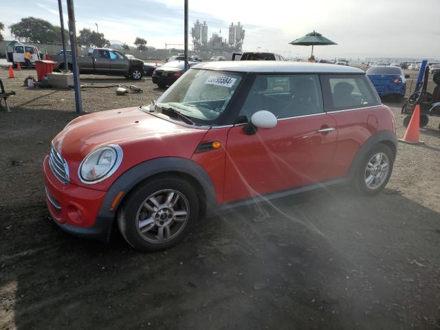 Mini Cooper (2012)