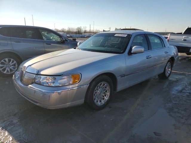 Lincoln Towncar (1999)
