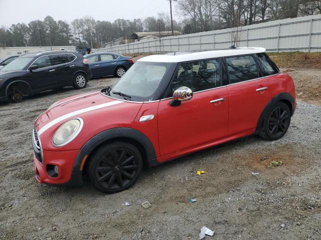 Mini Cooper (2015)
