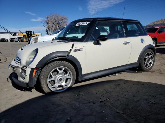Mini Cooper (2006)