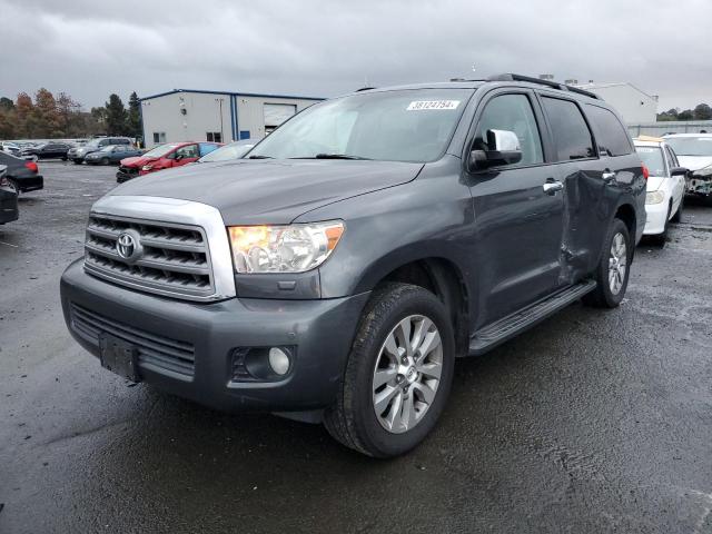 Toyota Sequoia (2011)