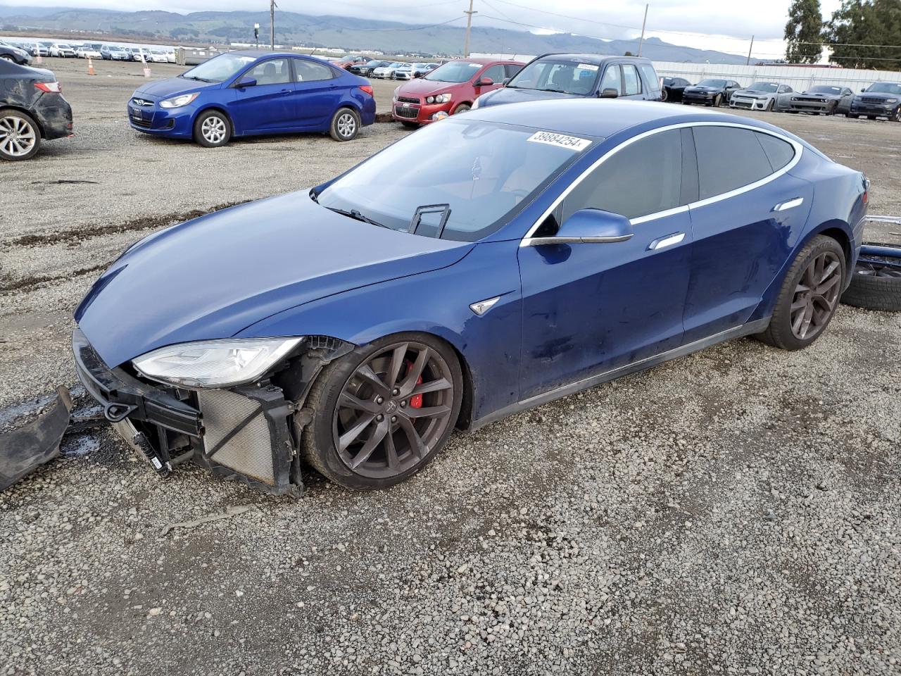 Tesla Model s (2015)