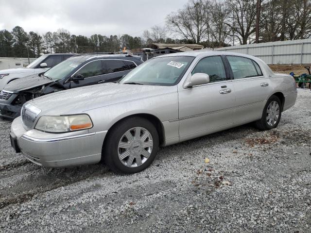 Lincoln Towncar (2003)