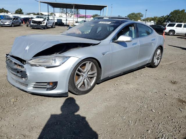 Tesla Model s (2014)