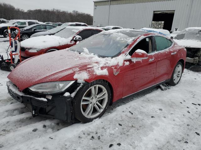 Tesla Model s (2015)