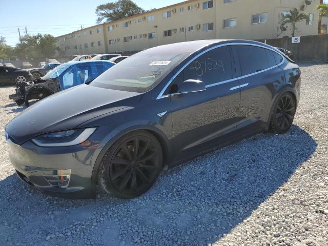Tesla Model x (2016)