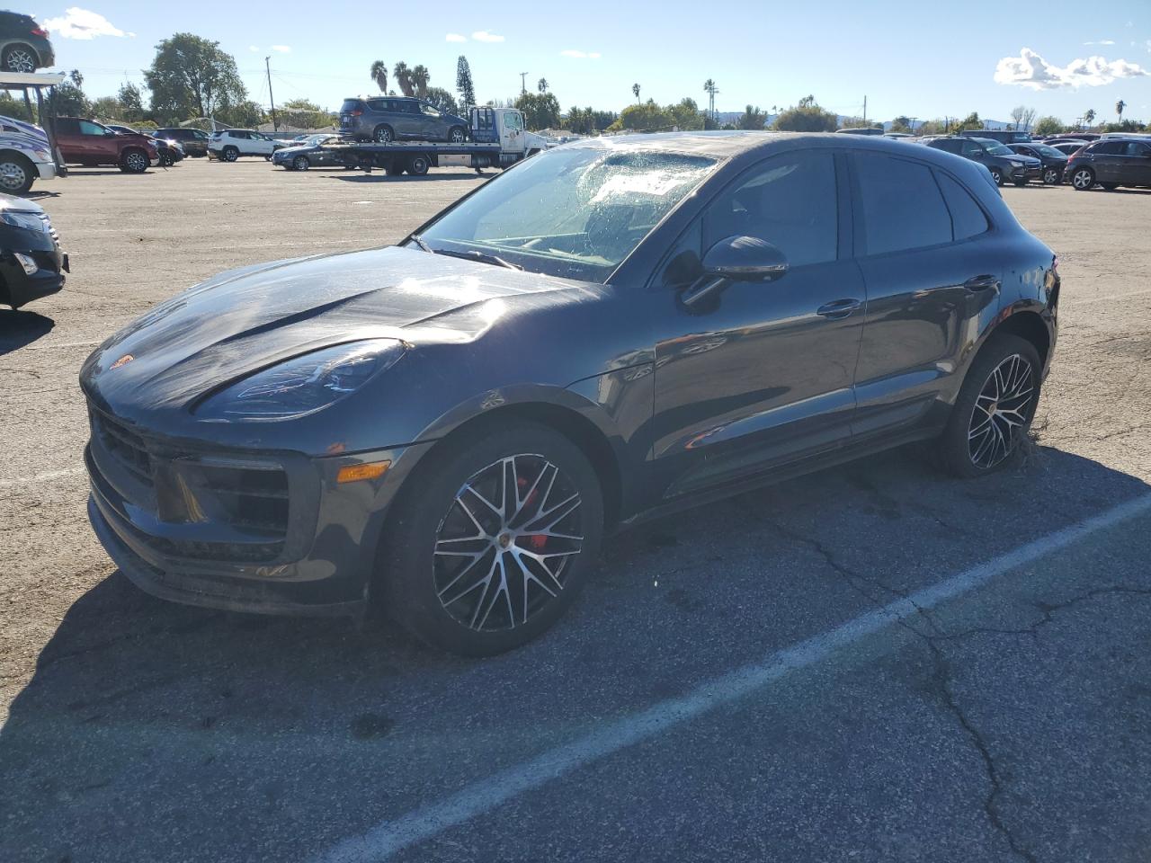 Porsche Macan (2023)