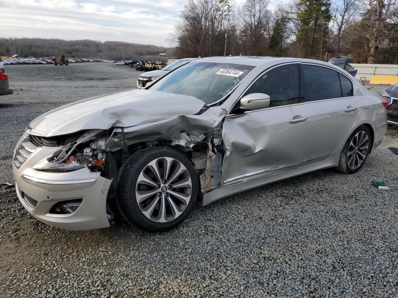 Hyundai Genesis (2013)