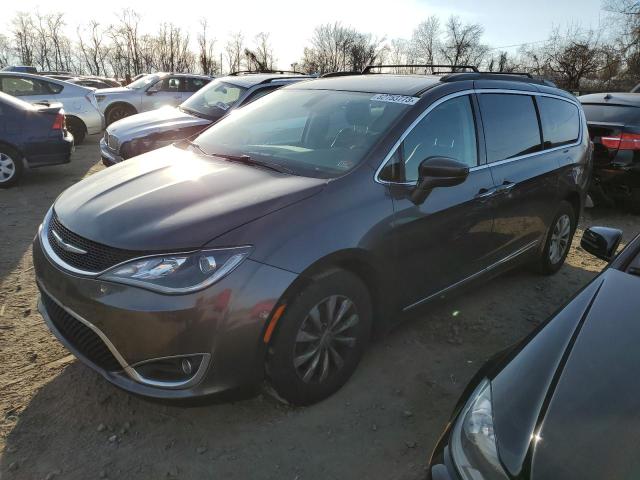 Chrysler Pacifica (2017)