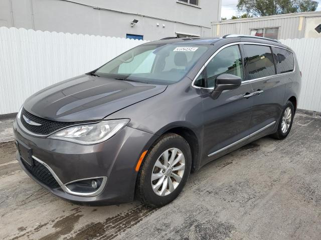 Chrysler Pacifica (2019)