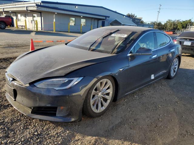 Tesla Model s (2020)
