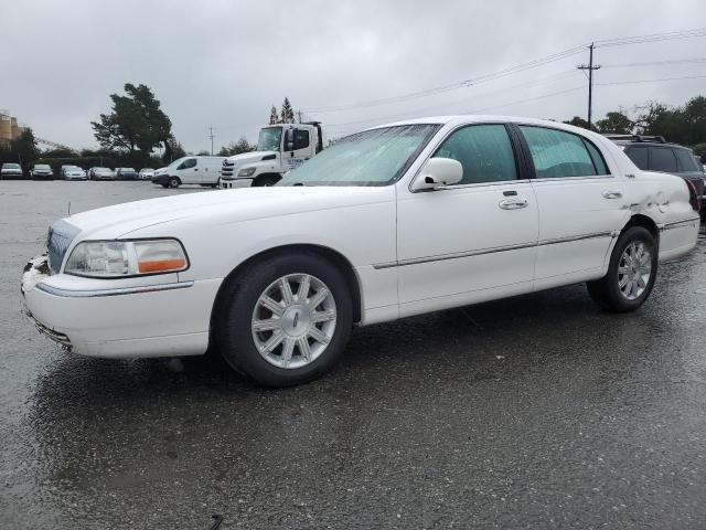 Lincoln Towncar (2011)