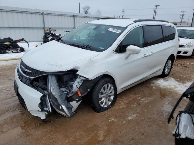 Chrysler Pacifica (2017)