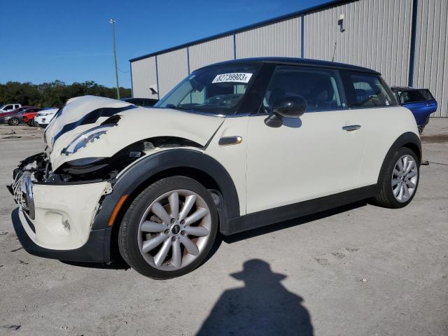 Mini Cooper (2015)