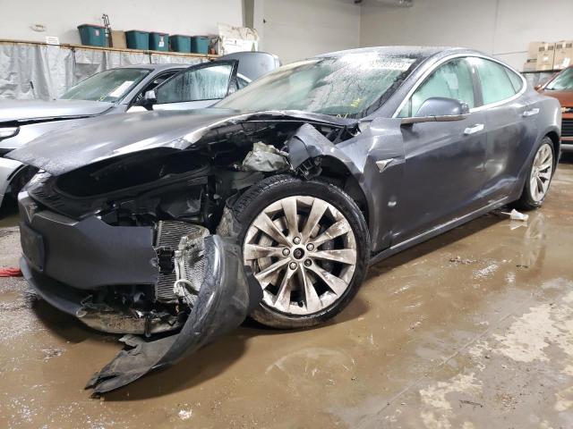 Tesla Model s (2017)