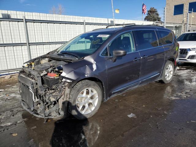 Chrysler Pacifica (2017)