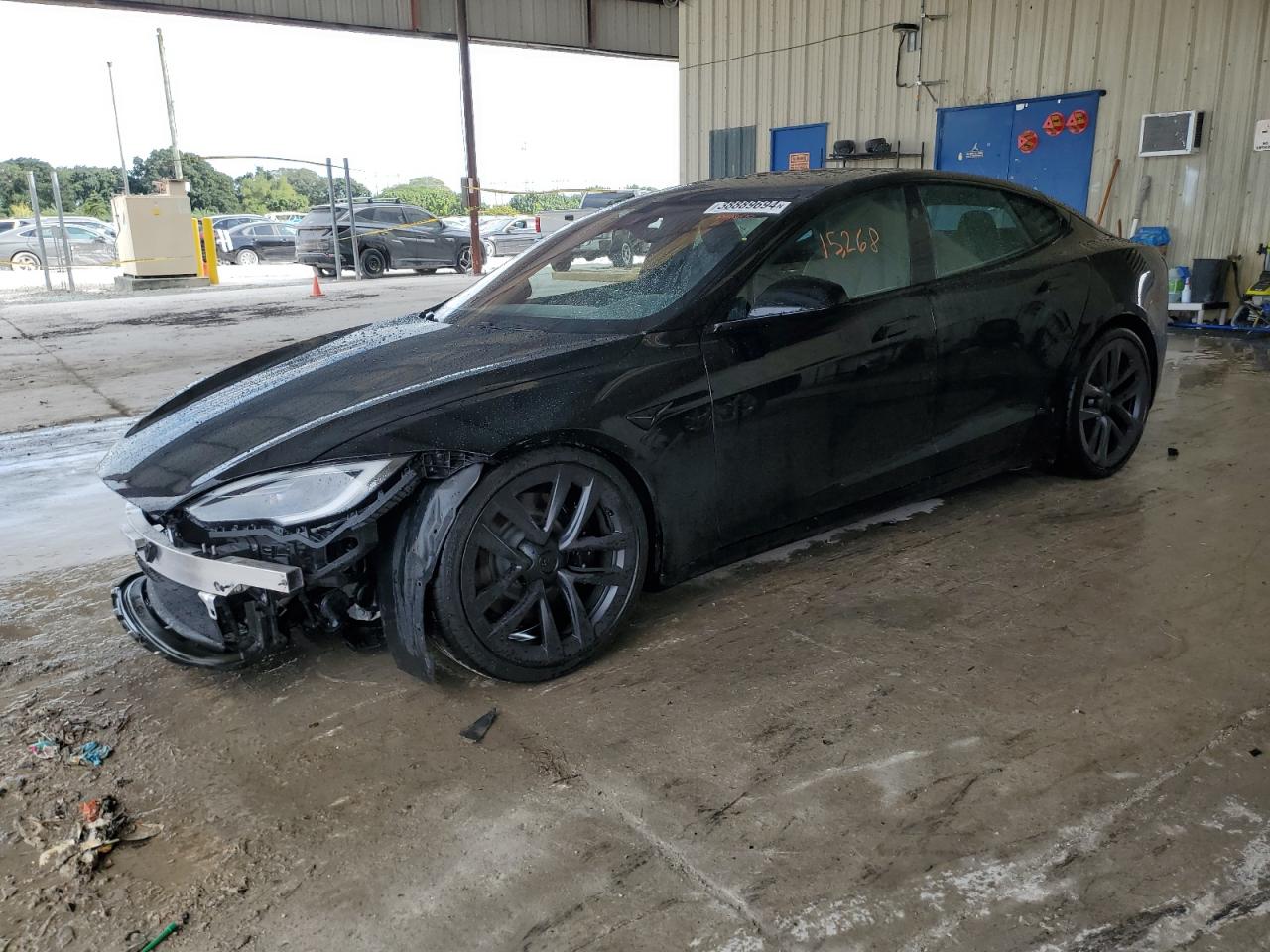 Tesla Model s (2022)