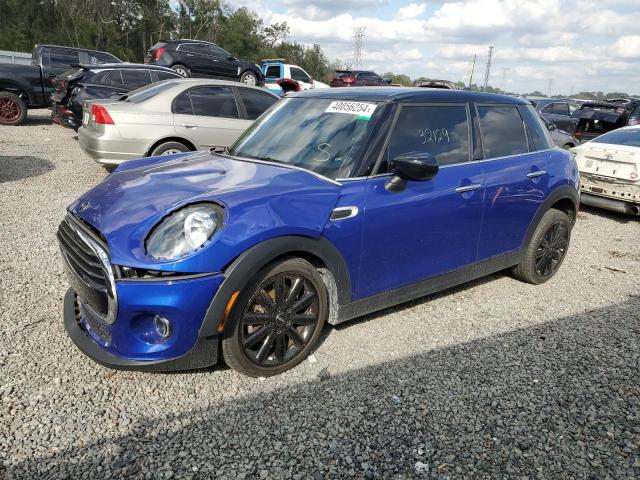 Mini Cooper (2020)
