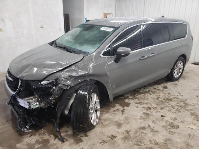 Chrysler Pacifica (2023)