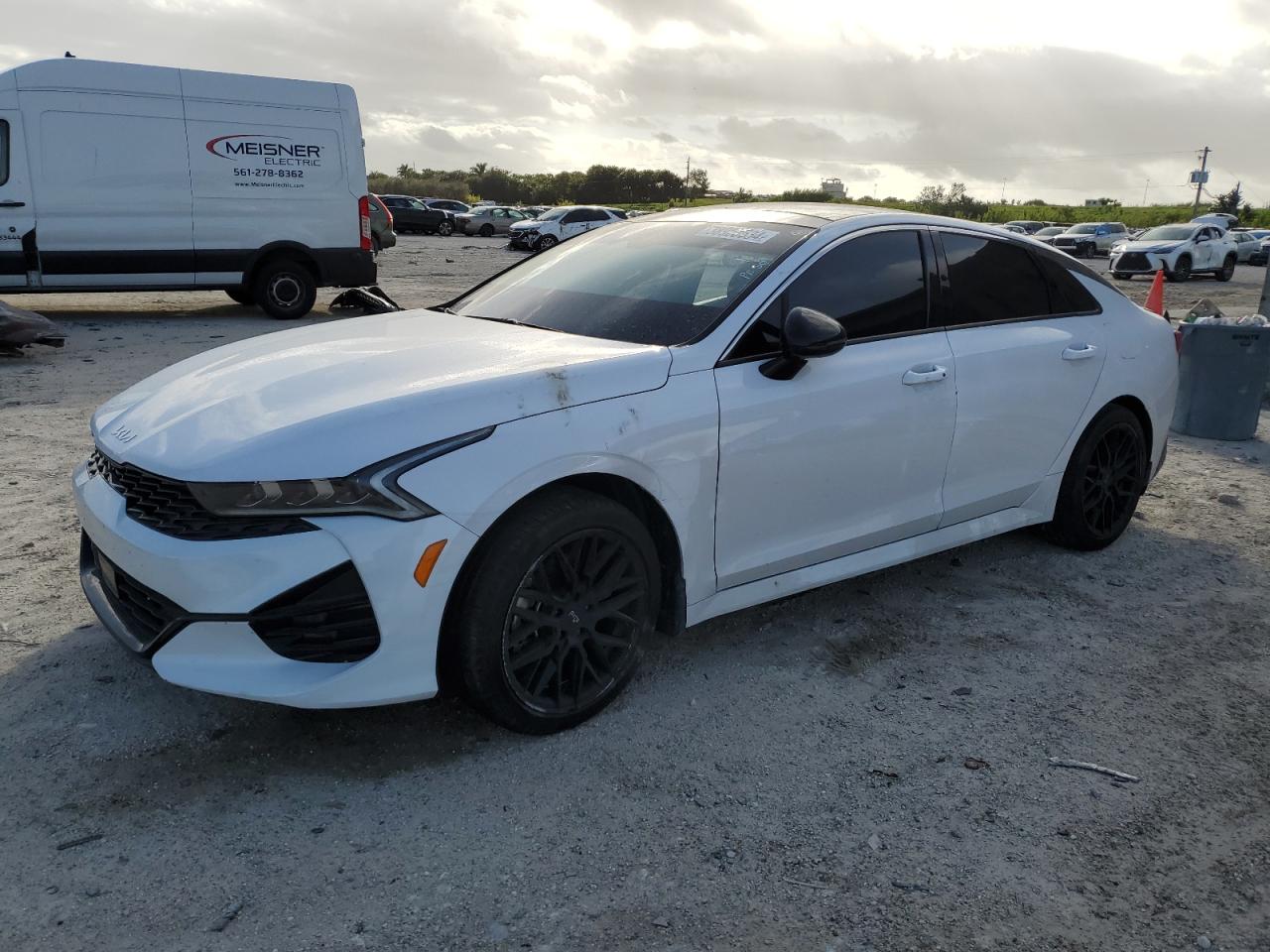 Kia K5 (2023)