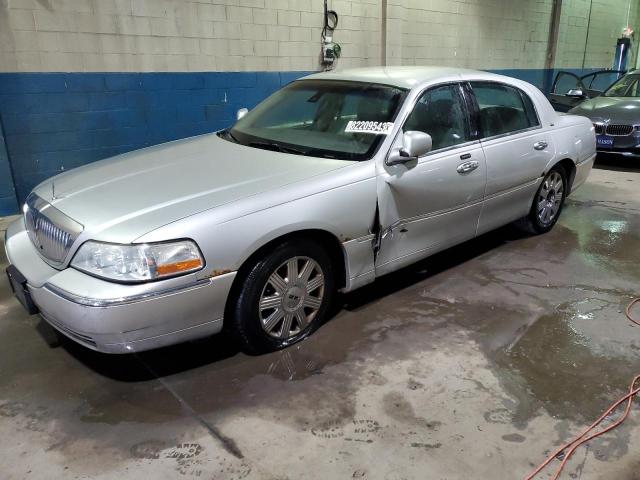 Lincoln Towncar (2003)