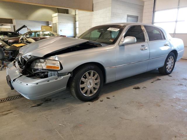 Lincoln Towncar (2011)