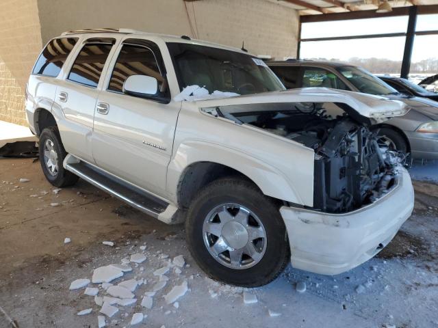Cadillac Escalade (2003)