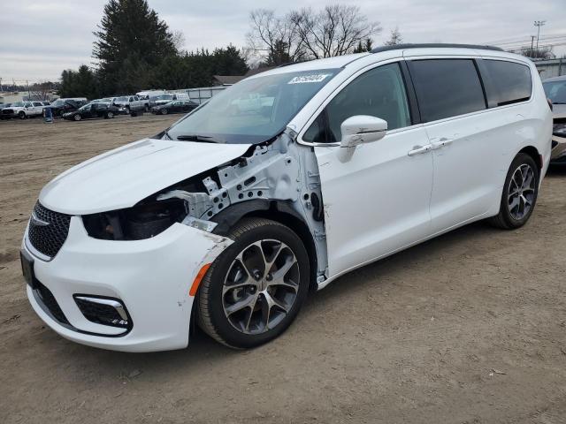 Chrysler Pacifica (2022)