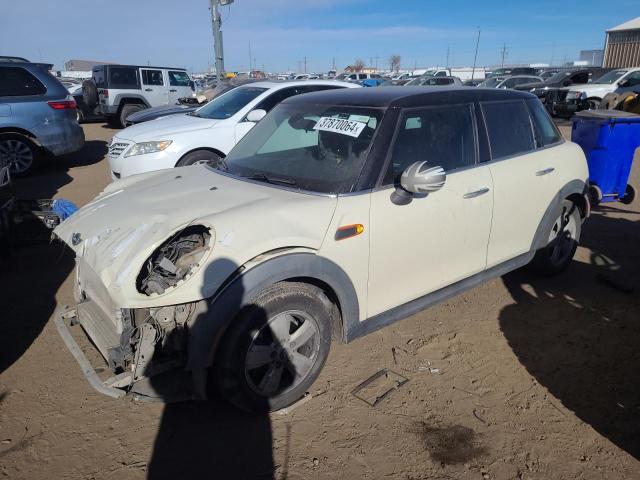 Mini Cooper (2015)