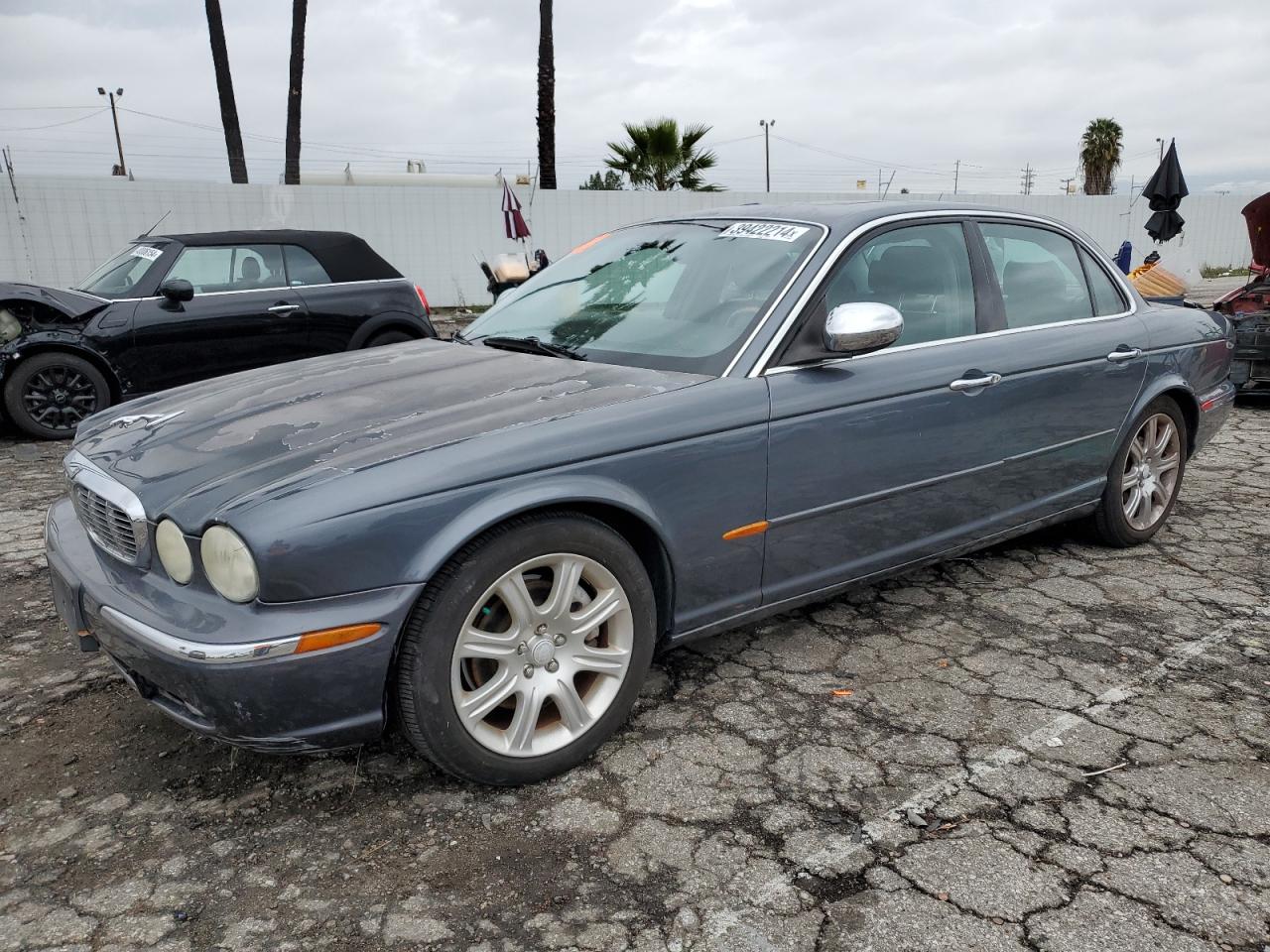 Jaguar Xj (2004)