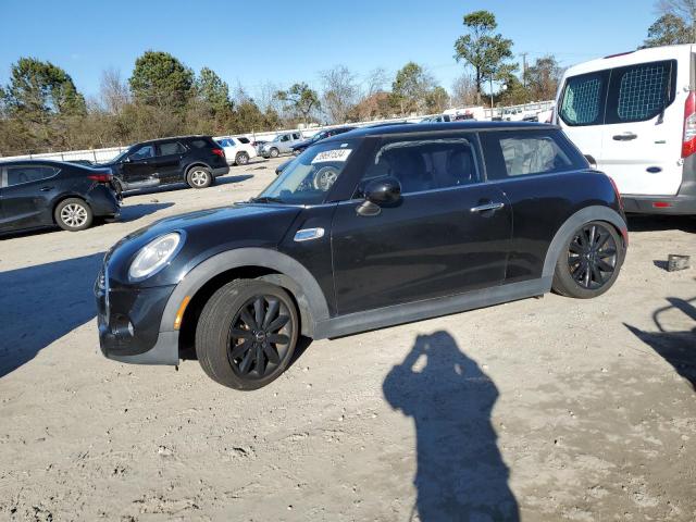 Mini Cooper (2016)