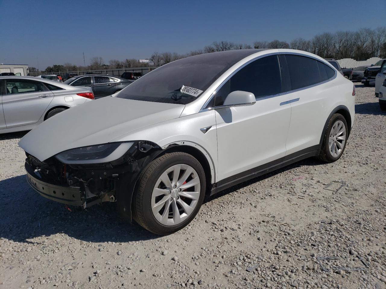 Tesla Model x (2018)
